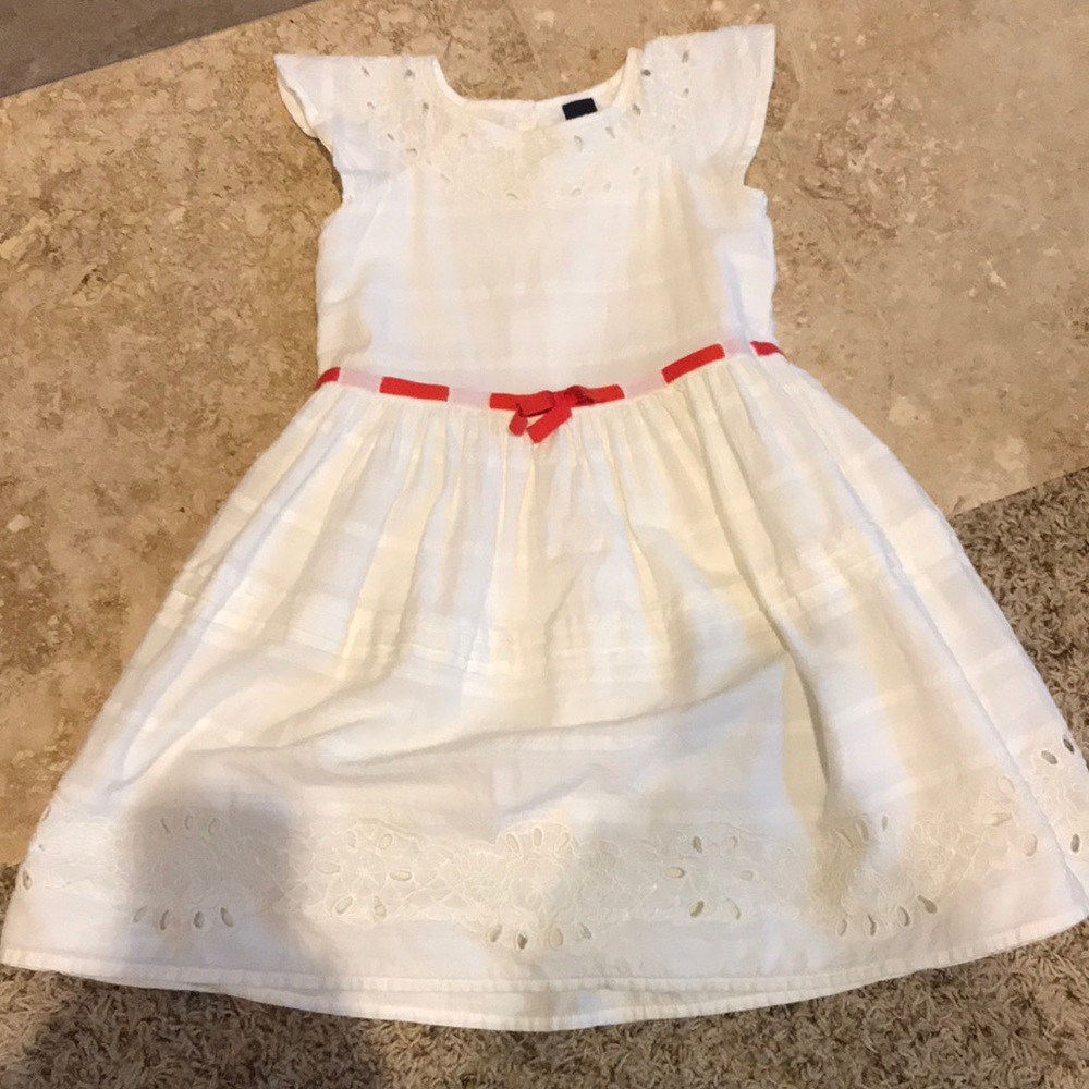 Girls White Cotton Dress Size 4
